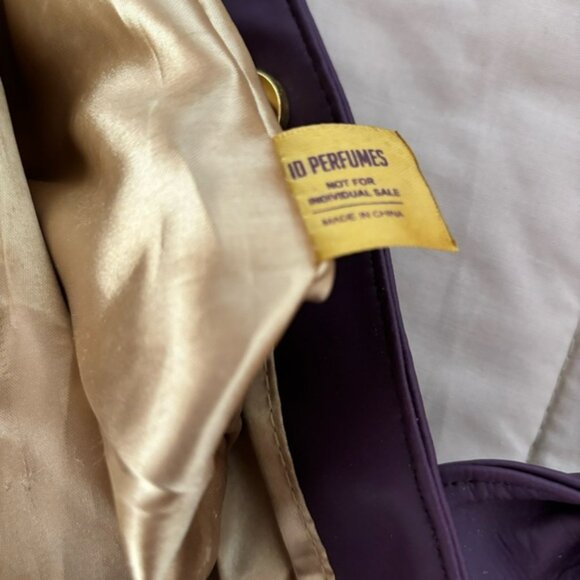 👛 (ANY 2/$20) SELENA GOMEZ Tote Bag Lip Shaped Cutouts - Picture 7 of 8